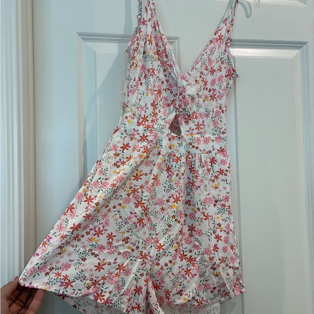 Aeropostale Floral Print Romper - Pink and‎ White